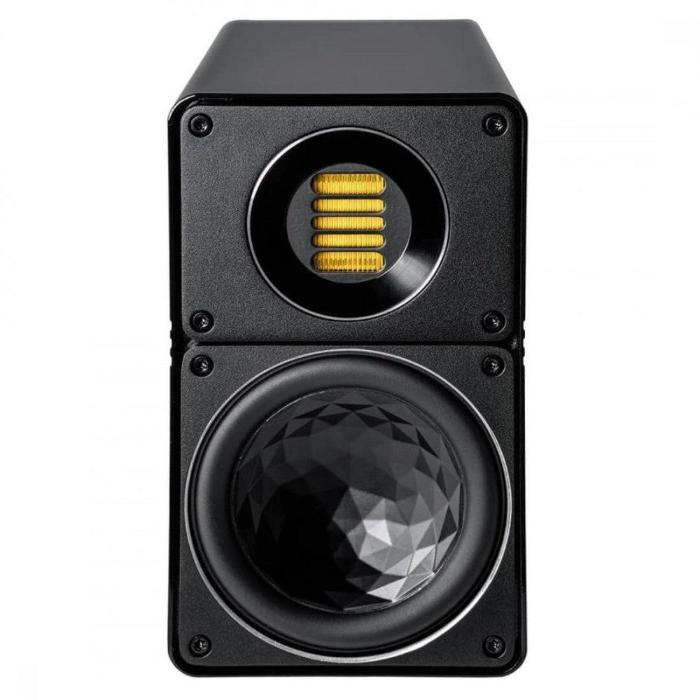 ELAC is writing the next chapter in a 30-year success story with the new Elegant BS 312.2. The BS 312.2 is the result of
a tradition of innovation and attention to detail. Designed to fully unleash the emotion of music.The BS 312.2 has a 2-way bass reflex design. The all aluminium cabinet requires no conventional baffle. This detaches the imaging entirely from the speaker and creates an immersive sound experience.Equipped with the best technologies of the latest generation, the BS 312.2 takes a quantum leap