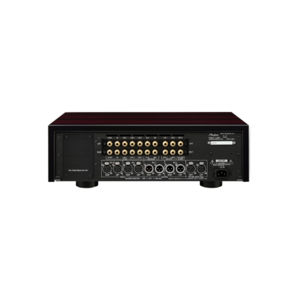 Accuphase C- 2900